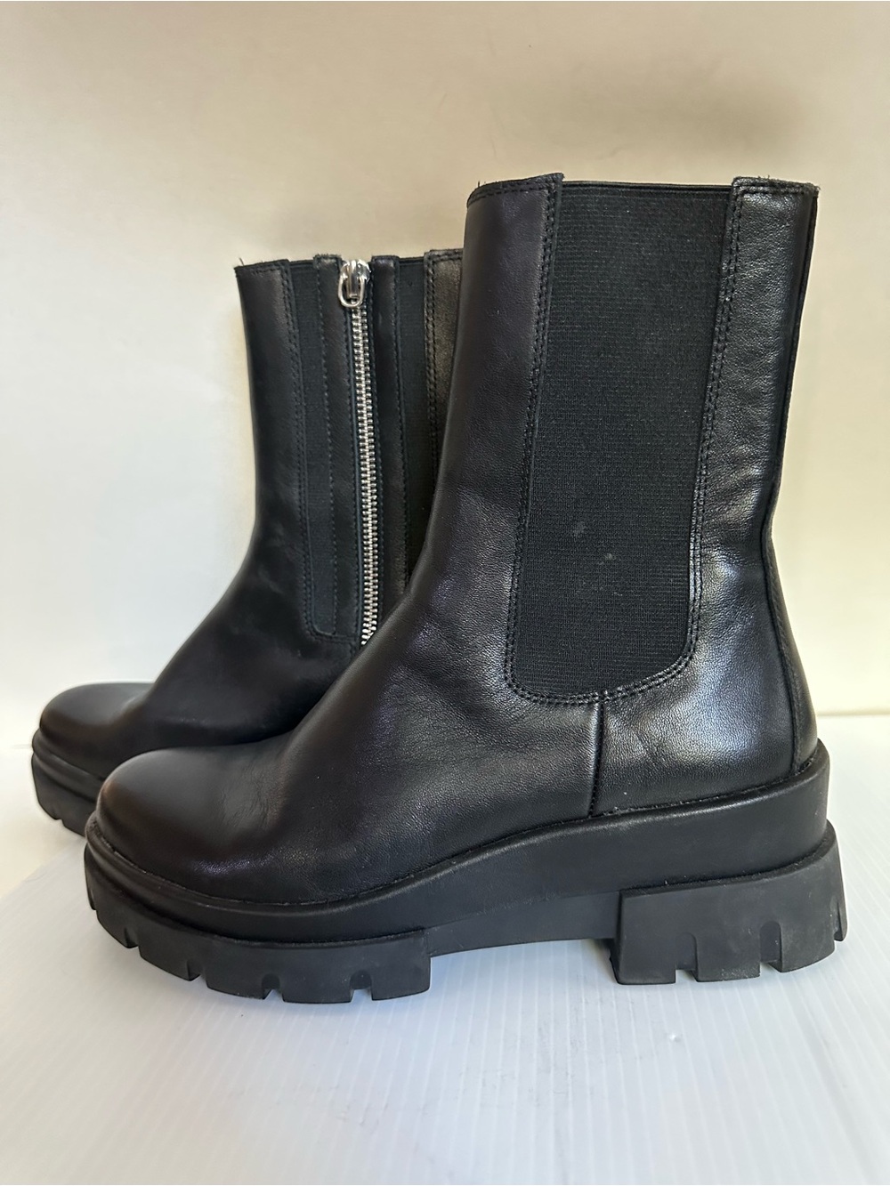 Wishbone Collection Chelsea Combat Boots Women's Sz 6.5 Chunky Gothic LIKE NU - Picture 3 of 8